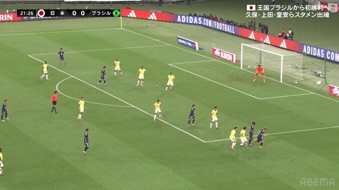 「久保が賢い」「良いアイデア」久保建英の“神ブロック”に脚光！堂安律の縦突破をサポートする“頭脳プレー”の一部始終 5枚目