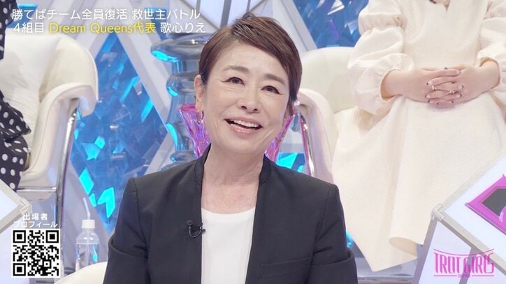 【写真・画像】「ザ・ピーナッツ以来のスターになれる」昼は事務職、夜はバイト…苦労しながら歌手を目指す双子に絶賛の嵐 4枚目