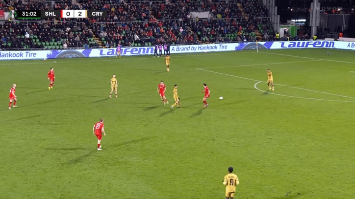 ロングパス前の連携