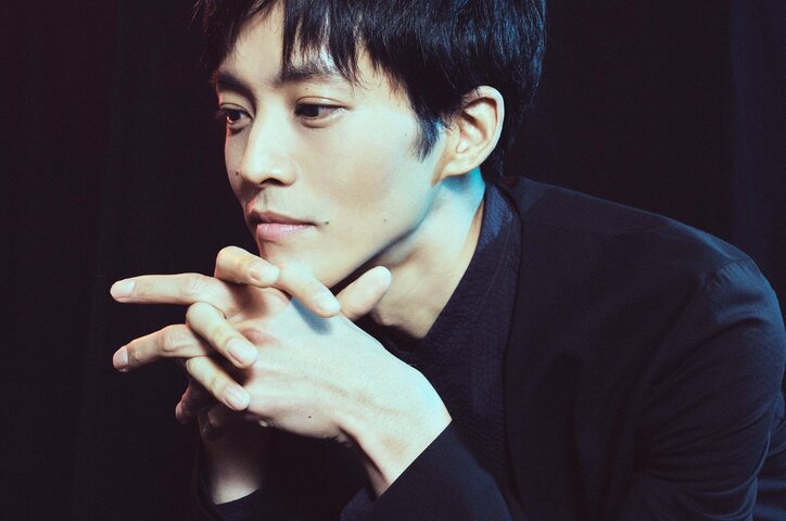 松坂桃李&広瀬すずが憧れの先輩、役者の楽しさに気づいた瞬間を語る 『いのちの停車場』インタビュー