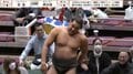 なぜ、そこに？ 筋肉“美”ボディ力士が仰天"おっちょこちょい" 凛々しさとのギャップに館内笑顔「立ち位置間違えないで」「これは珍しいw」