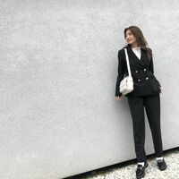 新山千春『娘のもあの中学校卒業式へ行ってきました✨』