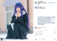 寒そうな仕草もそっくり！「葬送のフリーレン」雪の中のフェルンが完全再現