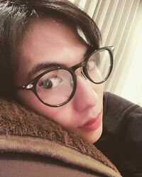 「顔が見れてめちゃめちゃ嬉しい」志尊淳、眼鏡姿のアップショットにファン歓喜