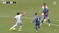 「J最強かも」町田を沈めた逆転弾をお膳立て！広島・ジャーメイン良“衝撃の一発”が話題沸騰「こんなプレー初めて見た」「弾丸シュートじゃん」