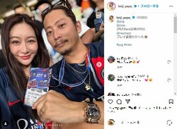 黒木啓司、妻・宮崎麗果とサッカー観戦デートを公開 「最高の夫婦」「ユニフォーム姿も素敵です」と称賛の声