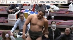 なぜ、そこに？ 筋肉“美”ボディ力士が仰天"おっちょこちょい" 凛々しさとのギャップに館内笑顔「立ち位置間違えないで」「これは珍しいw」