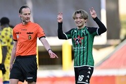 リーグ公式が上田綺世を絶賛！「今世紀で最も効果的なストライカー」…17得点は2000年以降の最高記録