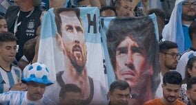 絶体絶命のメキシコ戦 神の子・メッシはスタジアムを見上げた時、何が見えていたのだろうか