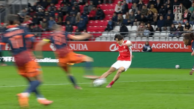 「ランスの象徴だ」中村敬斗の“４人翻弄ゴラッソ”を現地メディア絶賛！「GKは何もできず」「試合を決定づけた」 5枚目