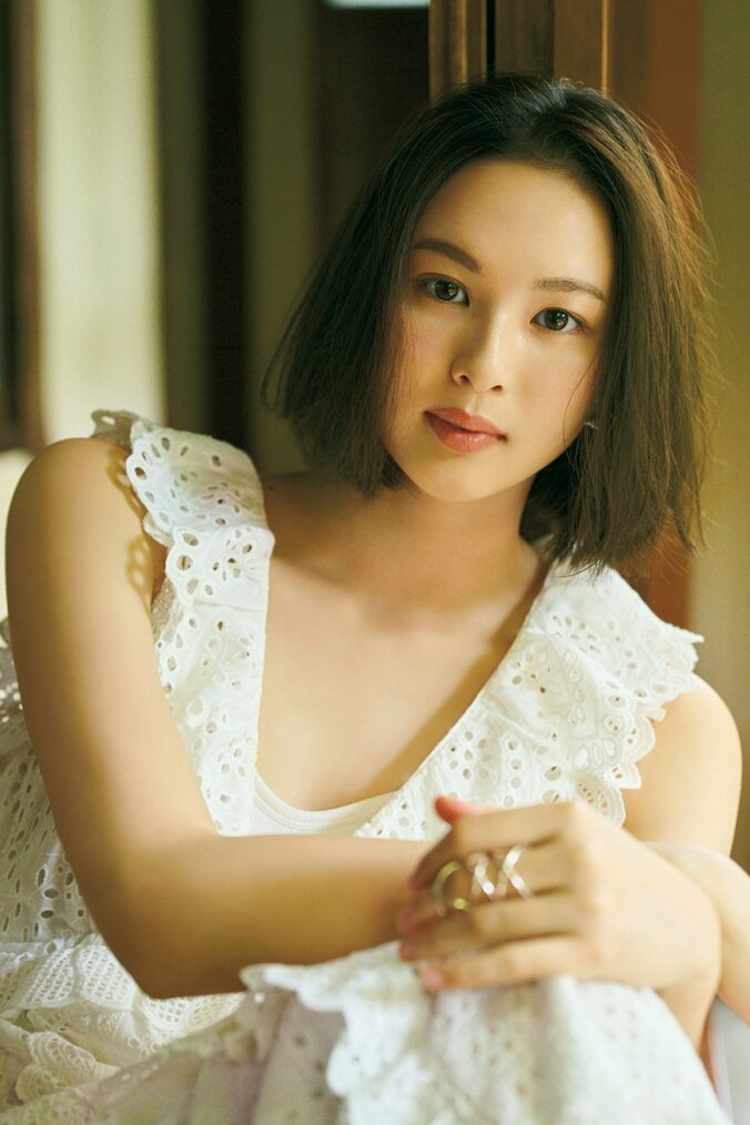 白河れい（C）光文社／週刊FLASH　写真◎熊木優（io）