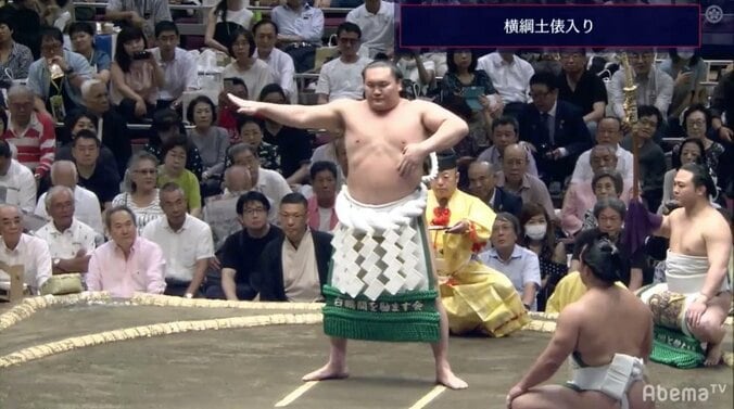 白鵬、内弟子の石浦・炎鵬との初土俵入り　公言してきた“夢”叶う 1枚目