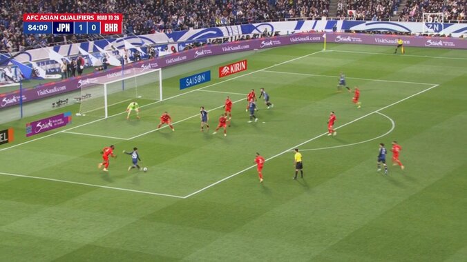 【映像】久保建英、高精度過ぎる“逆足カーブショット”炸裂