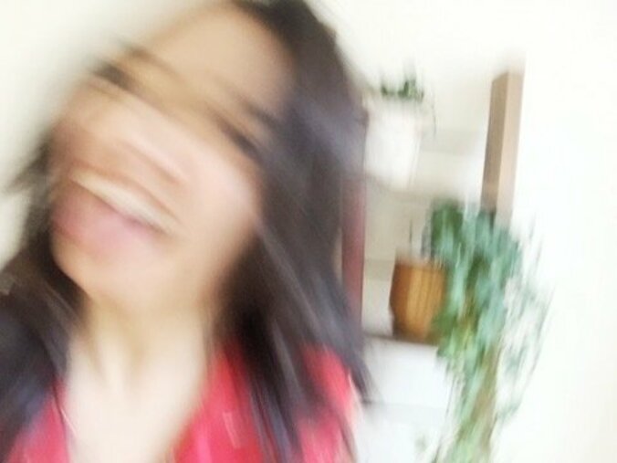 岡田結実、多彩すぎる自撮りに反響　変顔、大人っぽショットに「全部可愛い」の声 3枚目