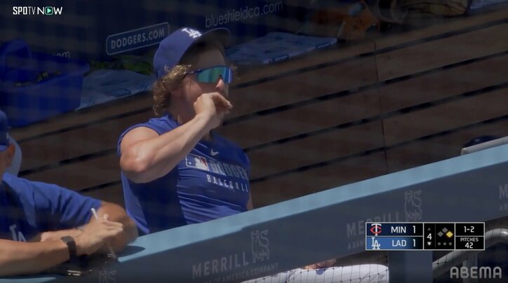 【写真・画像】「恐れ入りました」大谷翔平の圧巻37号弾で捉えた“神光景” フリーマンの“動き”に合わせ実況が言葉を添える　1枚目