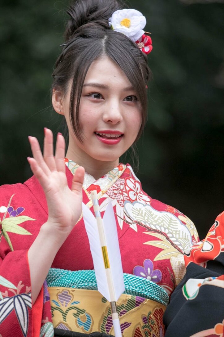 乃木坂46メンバーが恒例の成人式　記者からの無茶振りに星野みなみ「まいやん、ゴメン！」