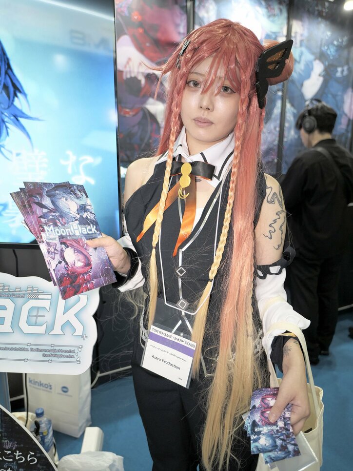 【写真・画像】【TGS2026】出展ブースのコスプレイヤー・コンパニオン一覧｜『ペルソナ4R』『シャンフロ』『マブラヴ』など　93枚目