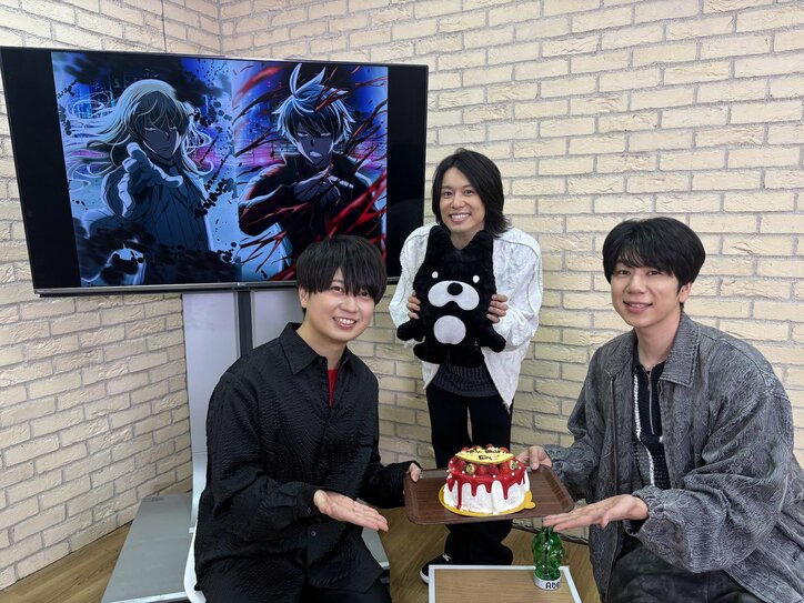 [Photos/Images] Kazuki Ura, Koutaro Nishiyama et Chiharu Sawashiro déchaînent les rires dans un jeu endiablé, et de nouvelles infos sur l'événement sont révélées dans l'émission spéciale de l'anime « Tôgen Anki - La Légende du sang maudit » ! 4th