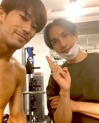 「最高の2ショット」「かっこいいです」小林直己、橘ケンチとの2ショットにファン悶絶