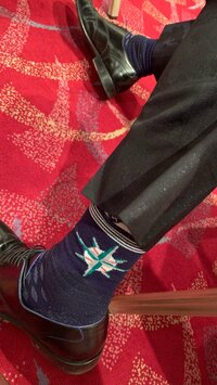 岩隈まどか『愛用のマリナーズの靴下』