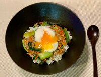 ナオコの旦那『イルミネーションを見ながらの晩ご飯』