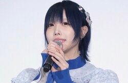 あのちゃん、粗品との2ショット・大胆な姿・すっぴん・恋愛観などまとめ