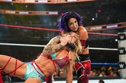 元王者は「負ける役目を果たした」だけ？ 新鋭美女レスラーの“無敗の必殺技”破るも敗戦→ファンの評価は割れる「リスペクトが必要」