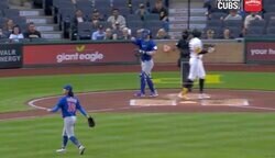 何故、そこに投げた！？  今永昇太の“想定外の魔球”にイライラ「これは打てない」 意表突かれた怪物打者が“三振バット投げ”「さすが今永先生」