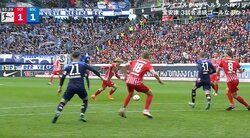 「恐怖の左足！」「あそこはオレのコース」 堂安律、決める自信しかない“得意ゾーン”から強烈ミドルシュート炸裂