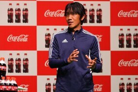 中村俊輔が考えるW杯の“勝ち方”。強調したのは「団結」と「運」。カタール大会は「騒ぎながら見たい」