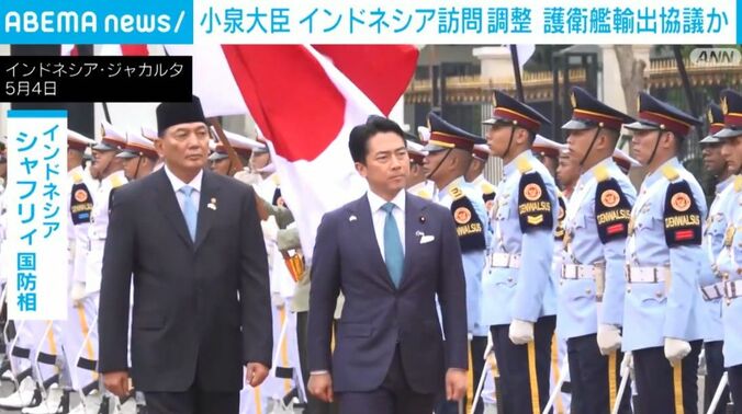 シャフリィ国防相と小泉大臣