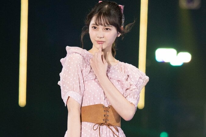 日向坂46が平成最後の『TGC』で3曲ミニライブ、濱岸ひよりが初ランウェイで笑顔を見せる 9枚目