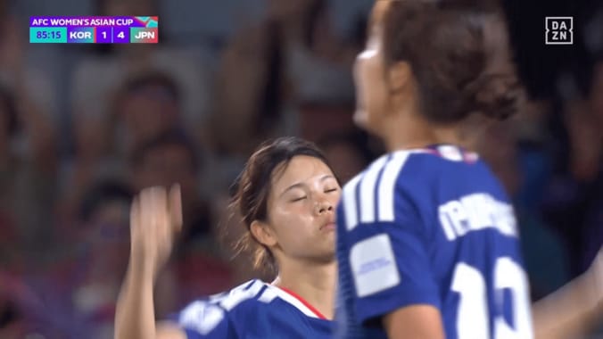 「かわいいw」「温度差すごい」なでしこ21歳の“ドヤ顔→ガッカリ顔”が大反響！松窪真心が日韓戦で幻のゴール「絵になる」【女子アジアカップ】 5枚目