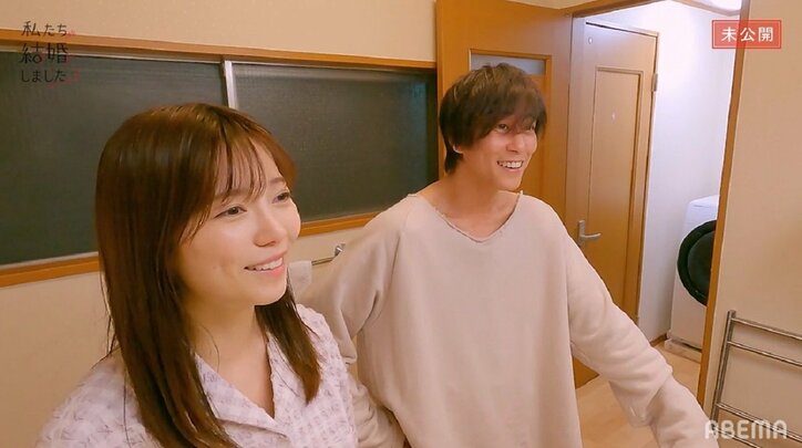 ぱるる、佐野岳「お風呂入ったらどこから洗う？」パジャマ姿で並んで歯磨き『私たち結婚しました3』未公開