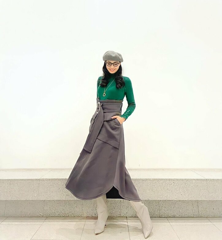 アンミカ Zara と H M を取り入れたミックスコーデを披露 毎年4色買いする 話題 Abema Times