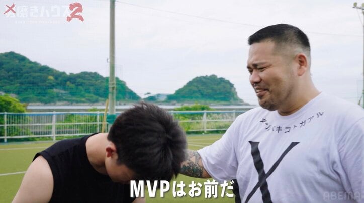 【写真・画像】漢 a.k.a. GAMI、VTuber“中の人”のアンサーに苦笑 「漢さんが吹いたw」「笑ってて草」　2枚目