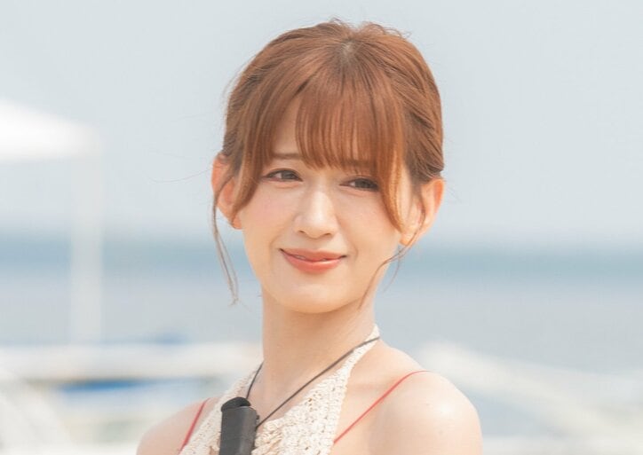 【写真・画像】レジェンドセクシー女優のビキニ姿に男性陣が大興奮「パッと見て綺麗」「見た目がタイプ」　1枚目