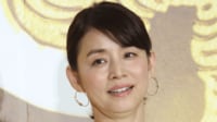 生活感あふれる自宅が話題 石田ゆり子(55)“秘密の部屋”公開に反響「ハリー・ポッターみたい」