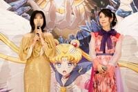 林原めぐみの“金色”の解釈が深い！三石琴乃らキャストとセーラームーンファンも共感示す…劇場版『美少女戦士セーラームーンCosmos』 | ニュース | ABEMA TIMES | アベマタイムズ