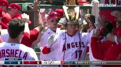 「お前、やっぱすごいな」大谷翔平と出迎えるトラウトとの2ショットに視聴者もほっこり「トラウトと仲良く帰っていくの好き」