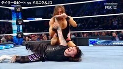 「指が」悪役レスラー、思わず悲鳴の“痛すぎる”瞬間 執拗な「関節を破壊するような攻撃」がファンの度肝抜く