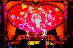 「hololive 5th fes. Capture the Moment」DAY2「HoneyWorks stage」レポート