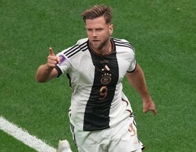 ゲルマン魂炸裂！背番号９がスペインから劇的同点弾！「諦めないドイツつよ」「こんなチームによく勝てたな日本」【W杯】