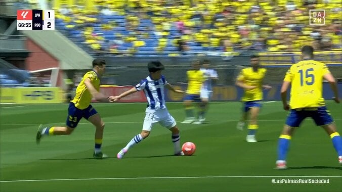 【映像】久保建英、神カットインからドンピシャスルーパス