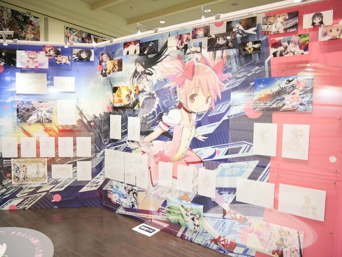 【写真・画像】原画や絵コンテなど、シャフトアニメ制作の歴史がここに！「シャフト50周年展」会場レポート　4枚目