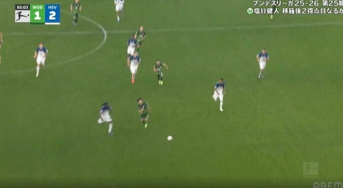 ウソでしょ…！？ 塩貝健人、目を疑う“まさかの光景”「速すぎる」ナイジェリア代表をぶち抜く“驚異のスプリント”に場内騒然「爆発的な加速力だな」 2枚目