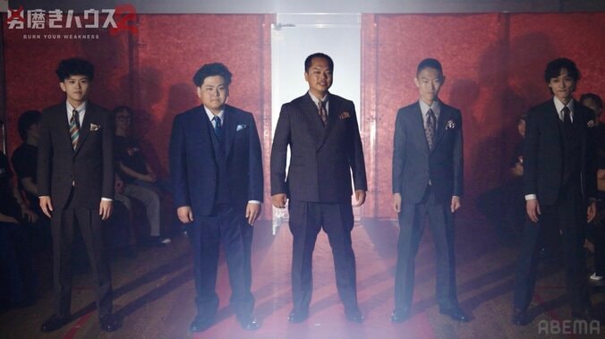 【写真・画像】“171cm”スタイル抜群看護師、勤務姿から一変のぴったりニット姿に「美人すぎる」「マジでかわいい」　2枚目