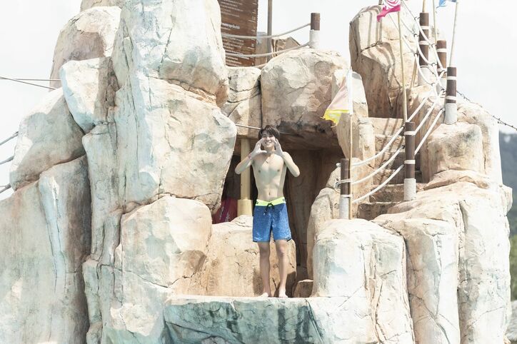 「時間かかるけど、目をつぶって待ってて」片思い男子、好きな女子に驚きのアピール!ノンスタ井上大絶賛「最高!」『今日好き』プーケット編第4話