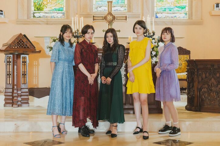 美人すぎる!個性豊かな女性メンバー5人にスタジオ大興奮「今回はすごい…」『虹オオカミ』第1話