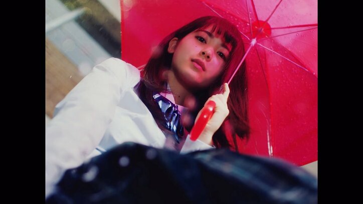 センター抜擢の4期・遠藤さくらが涙…乃木坂46最新シングルのMV監督は丸山健志氏、あえて4:3での映像演出も